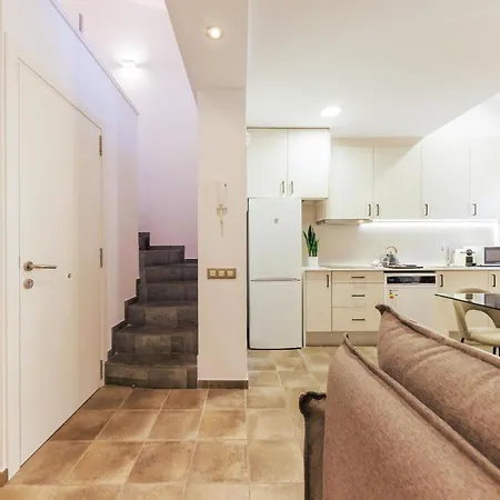 Bravissimo Mercadal Duplex, With 2 Bedrooms * ז'ירונה