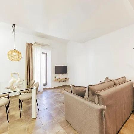 Bravissimo Mercadal Duplex, With 2 Bedrooms דירה ז'ירונה