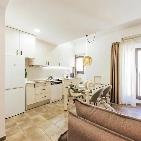 Bravissimo Mercadal Duplex, With 2 Bedrooms דירה *