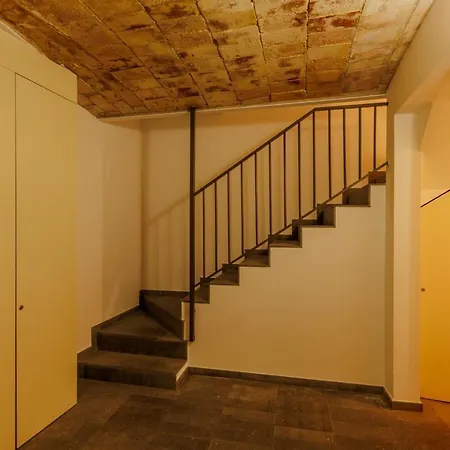 דירה Bravissimo Mercadal Duplex, With 2 Bedrooms ז'ירונה